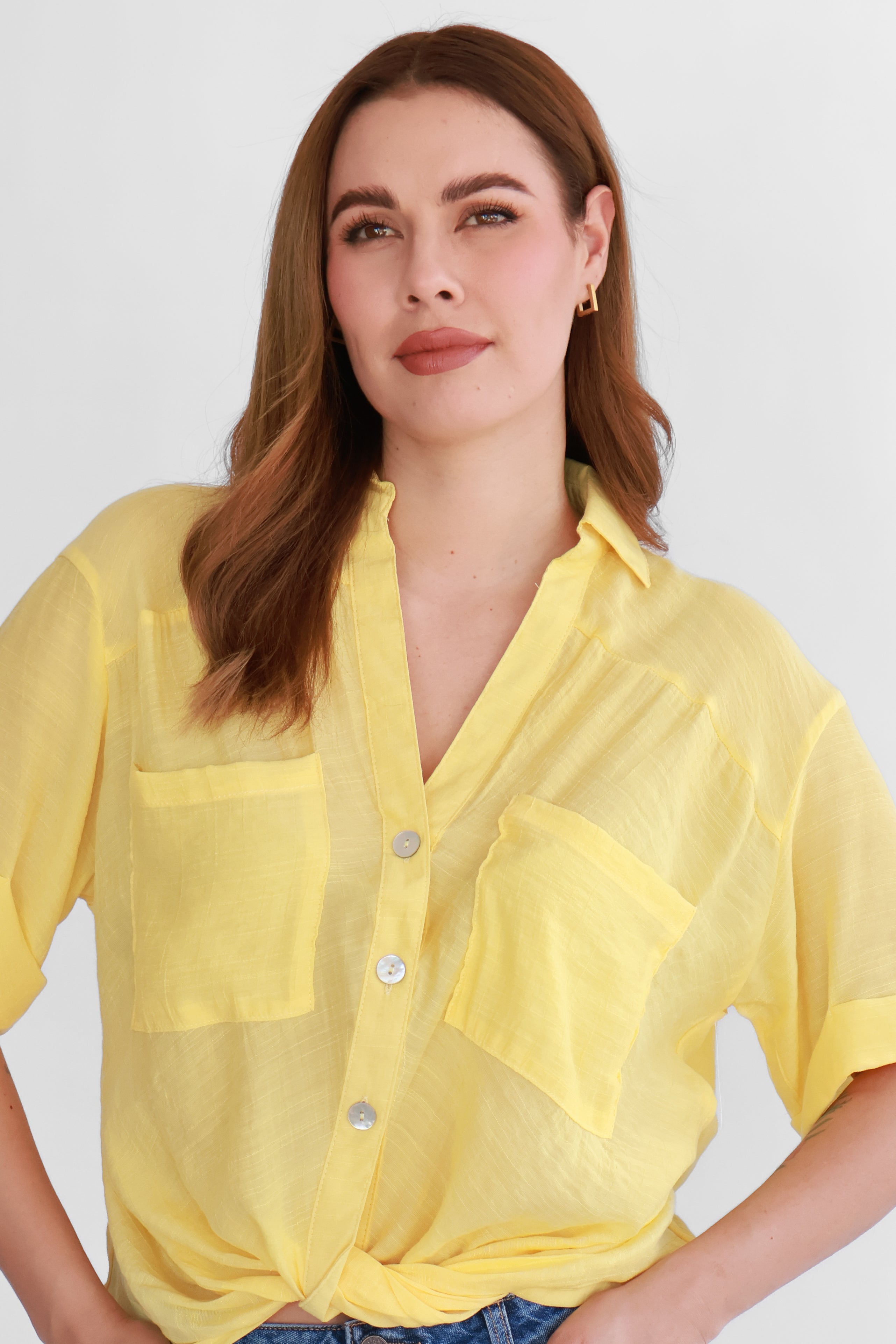 Blusa Amarilla con Botones | $220 pz