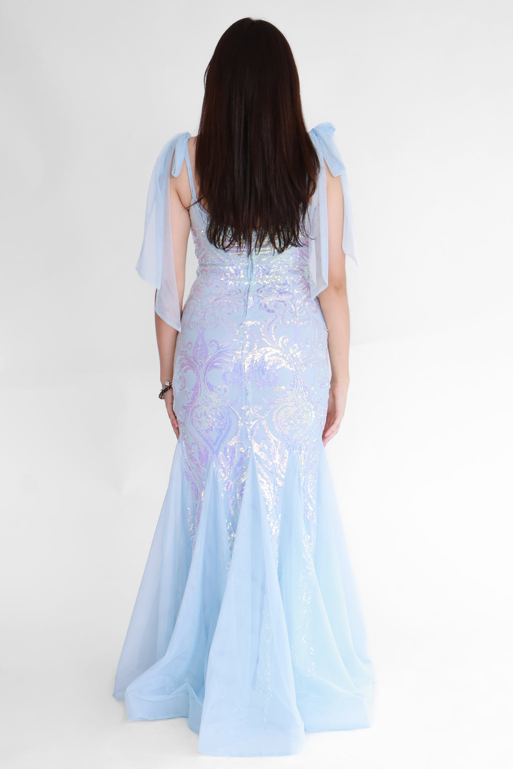 Vestido Sirena Azul Cielo con Lentejuelas | $950 pz