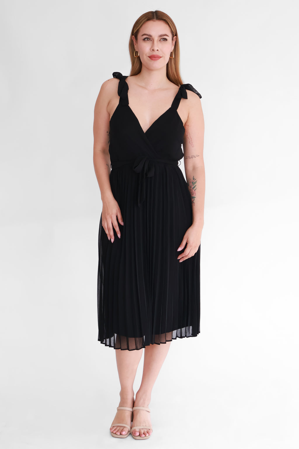 Vestido Midi Plisado Negro | $275 pz