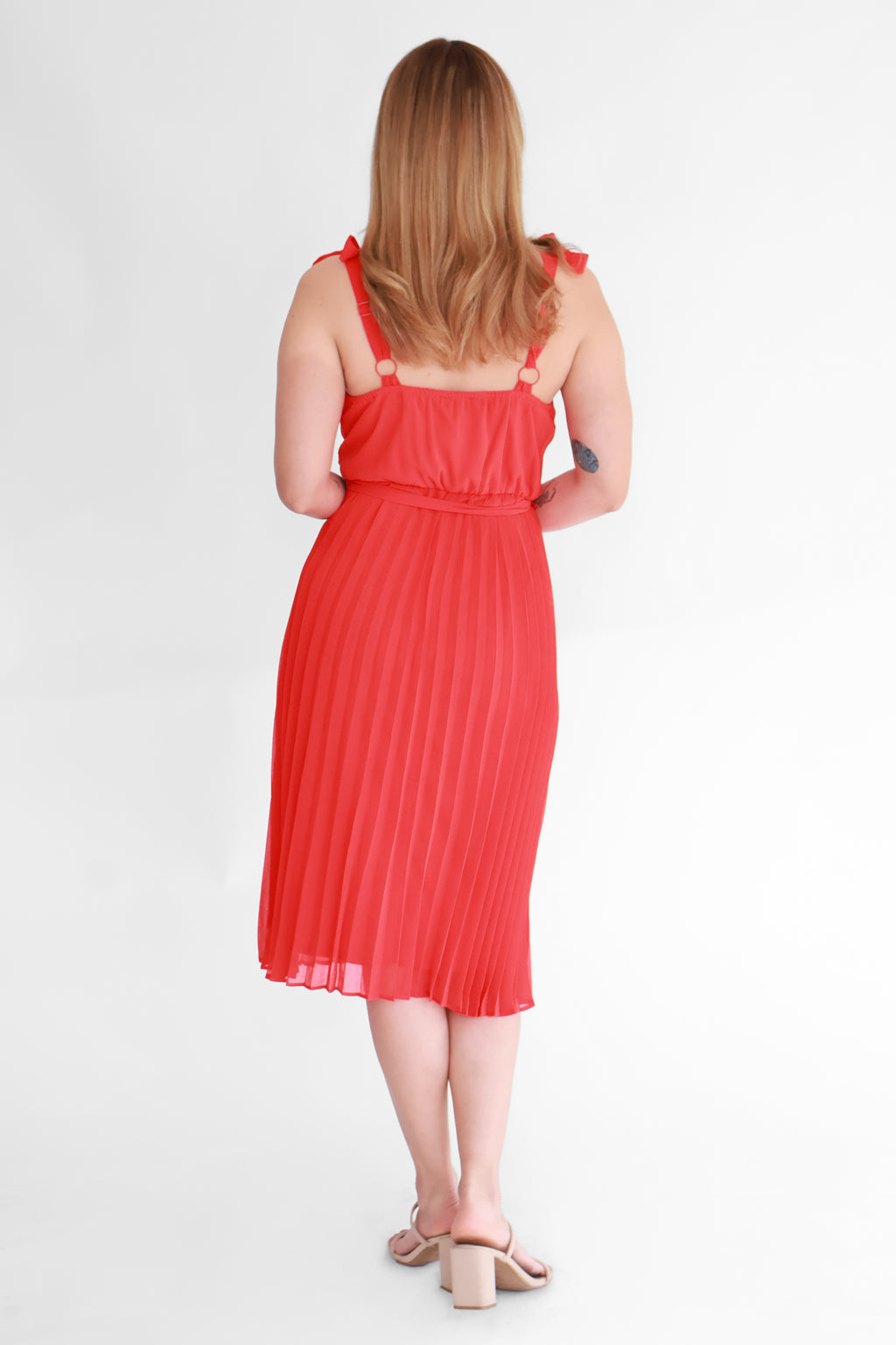 Vestido Midi Plisado Rojo | $275 pz