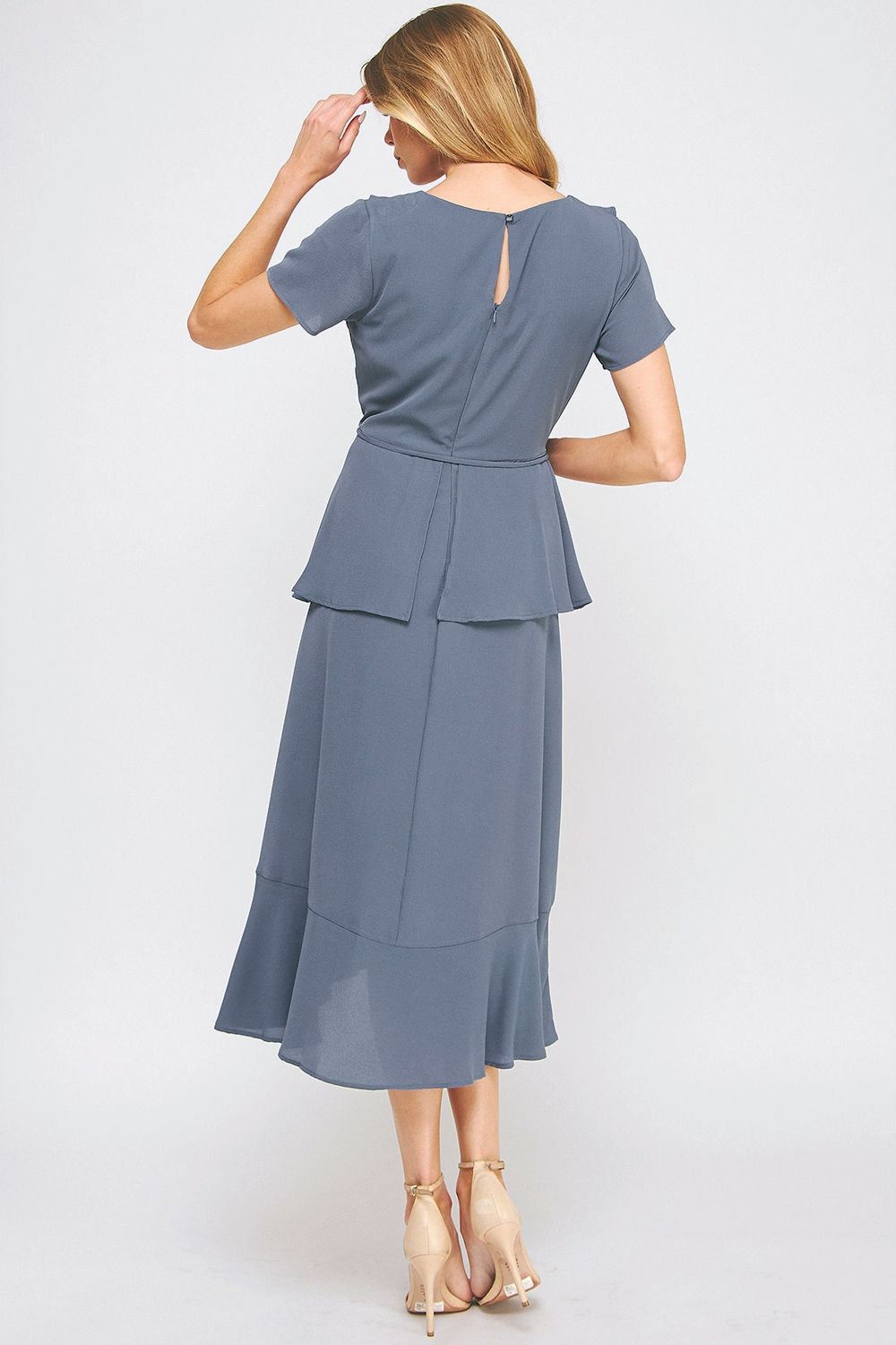 Vestido Midi Cruzado con Olanes Color Azul Acero