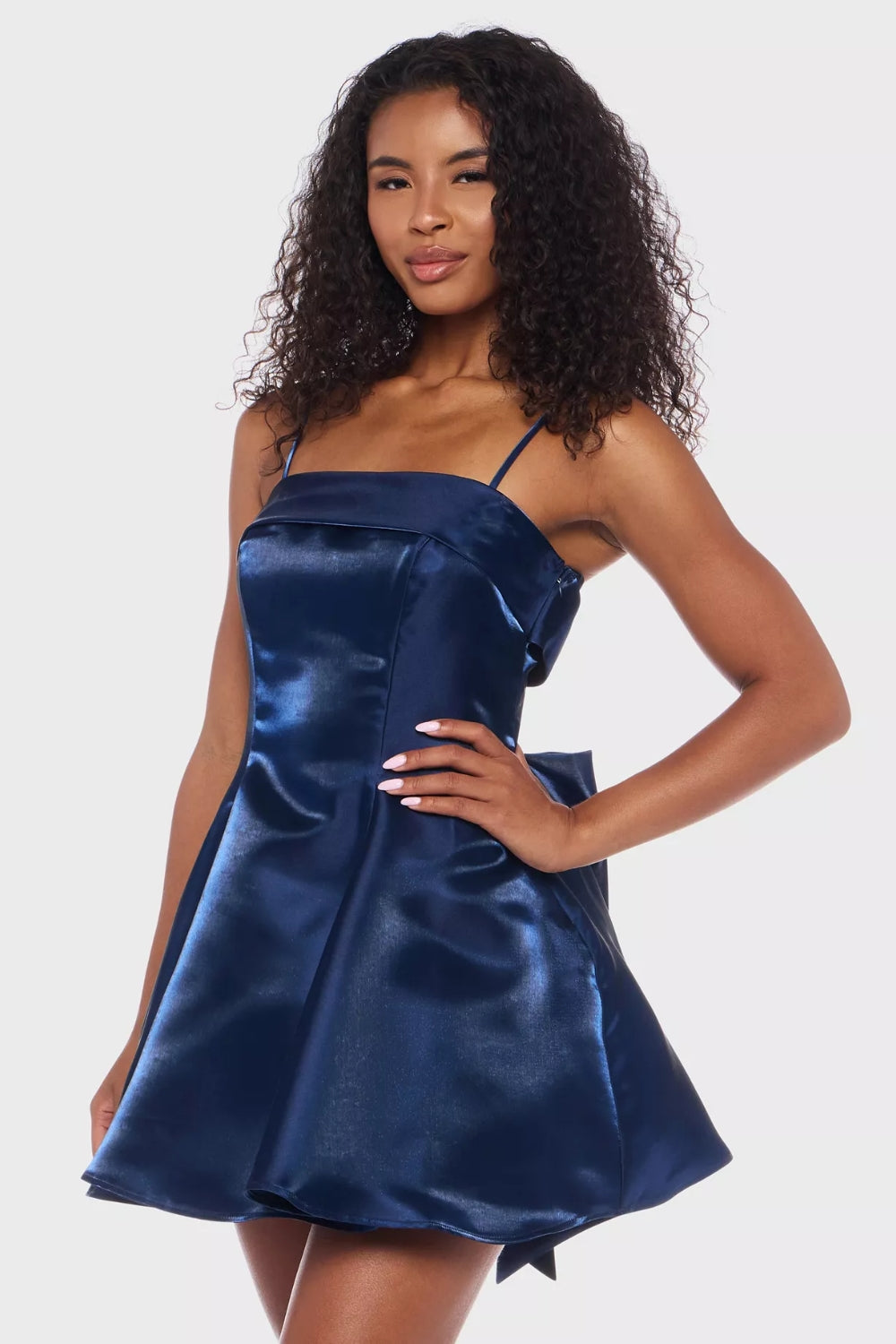 Vestido corto de fiesta