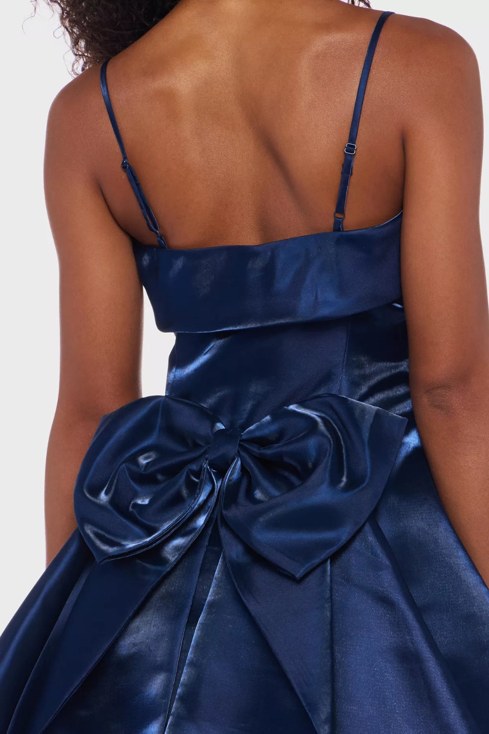 Vestido corto de fiesta