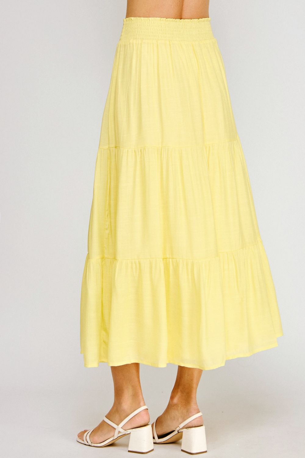 Falda Midi Amarilla con Olanes