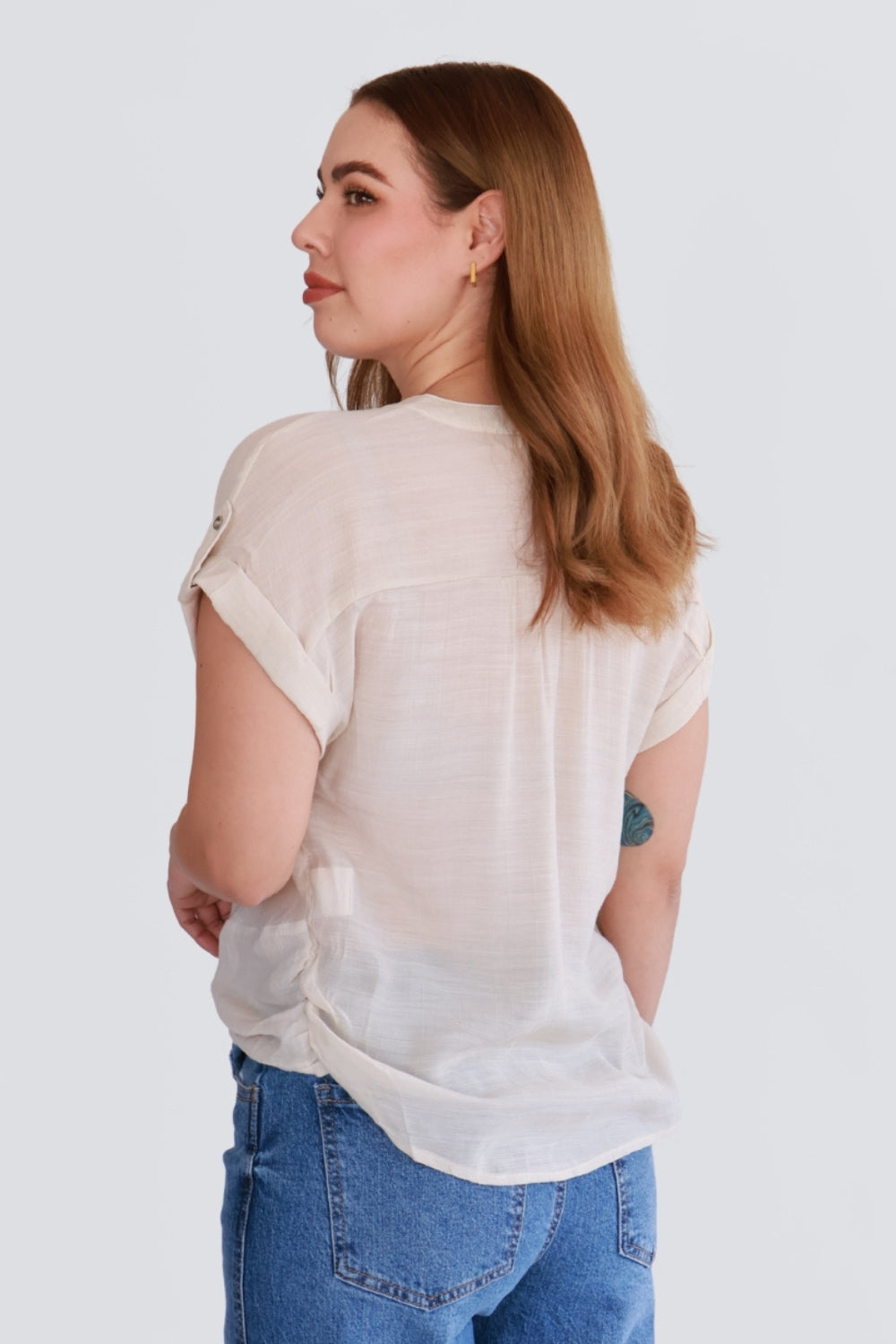 Blusa Beige con Ajuste Inferior