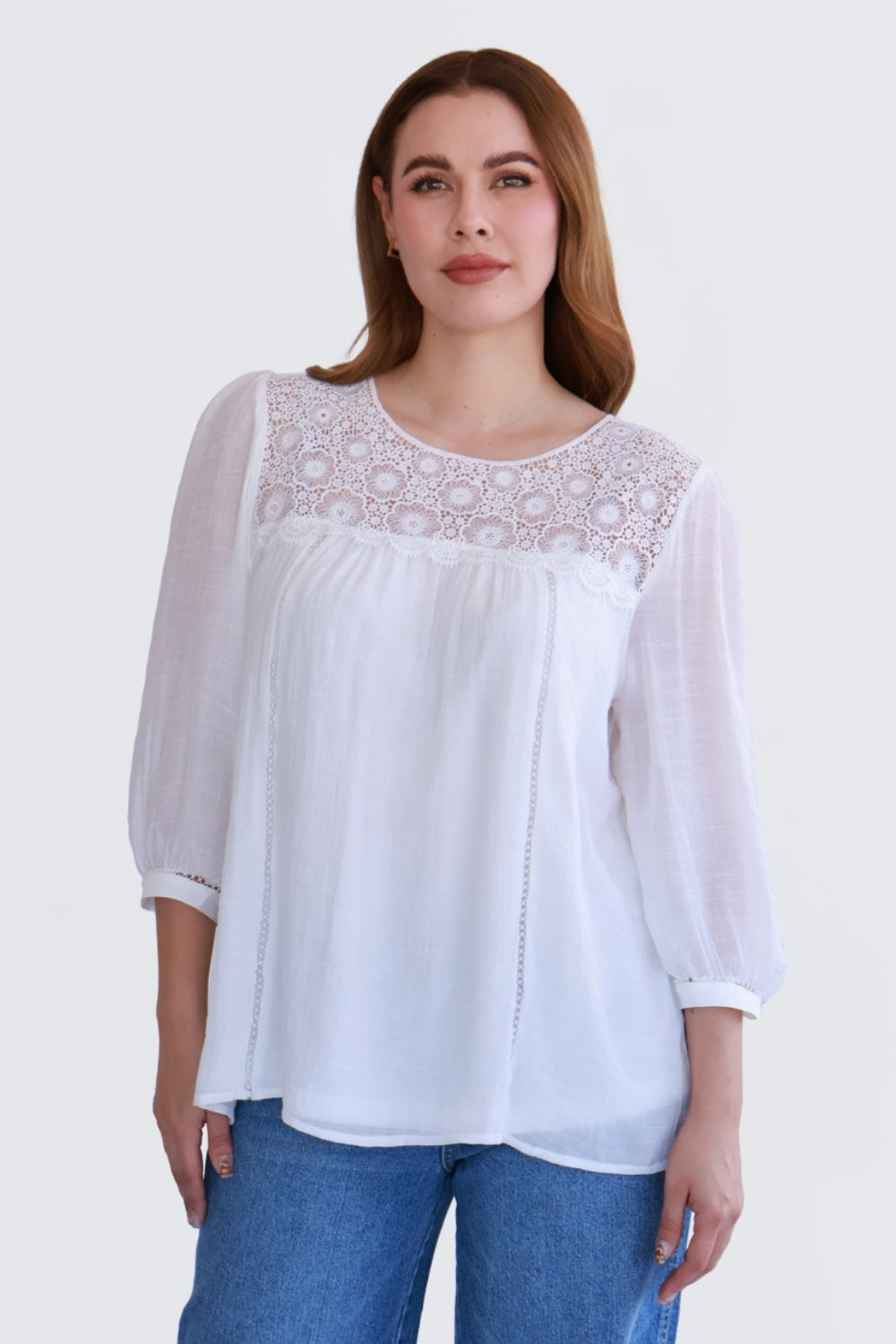 Blusa con Encaje Frontal