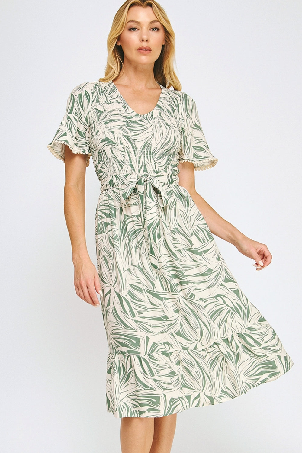 Vestido Midi Verde con Crema | $270 pz