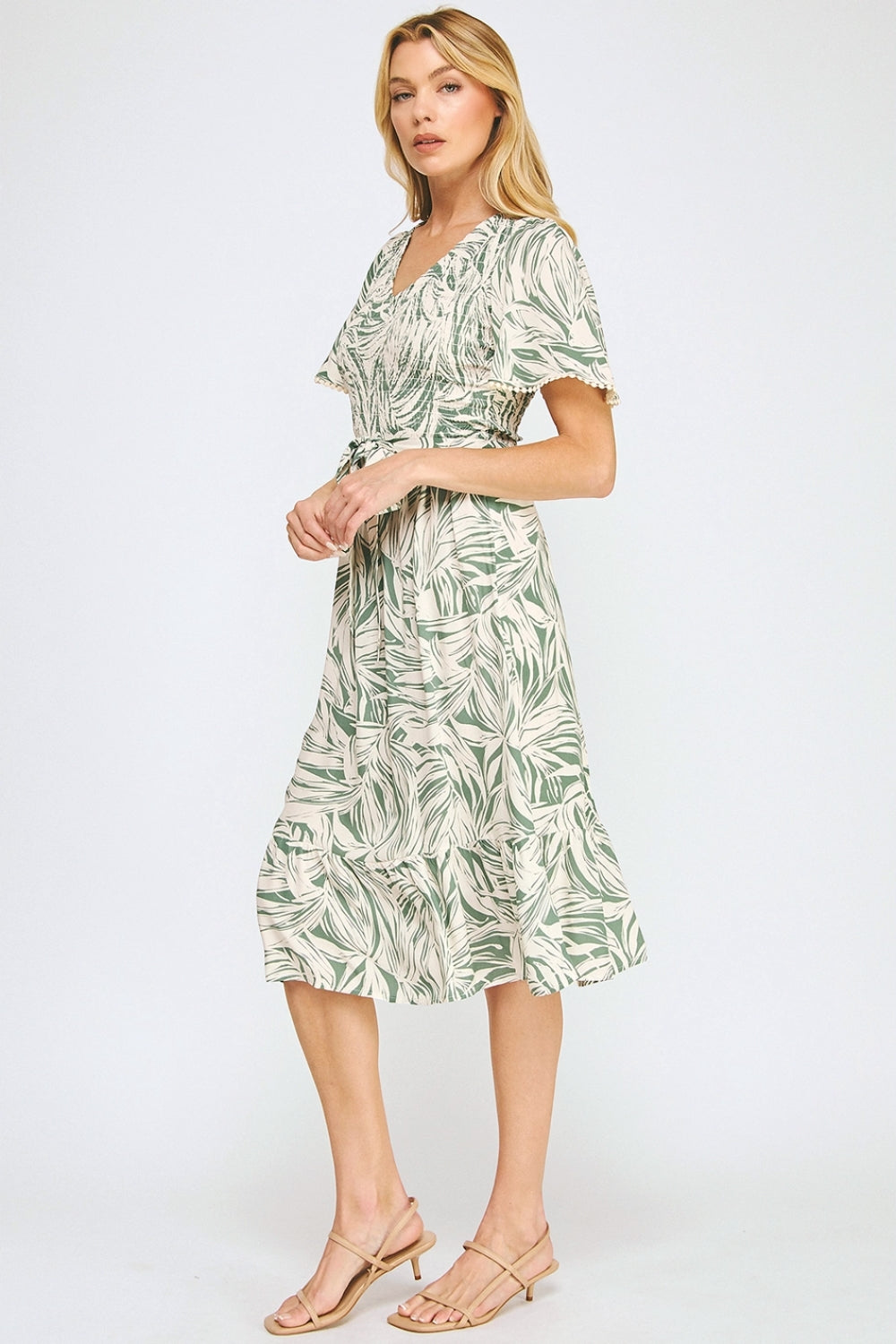 Vestido Midi Verde Estampado Crema con Mangas Cortas
