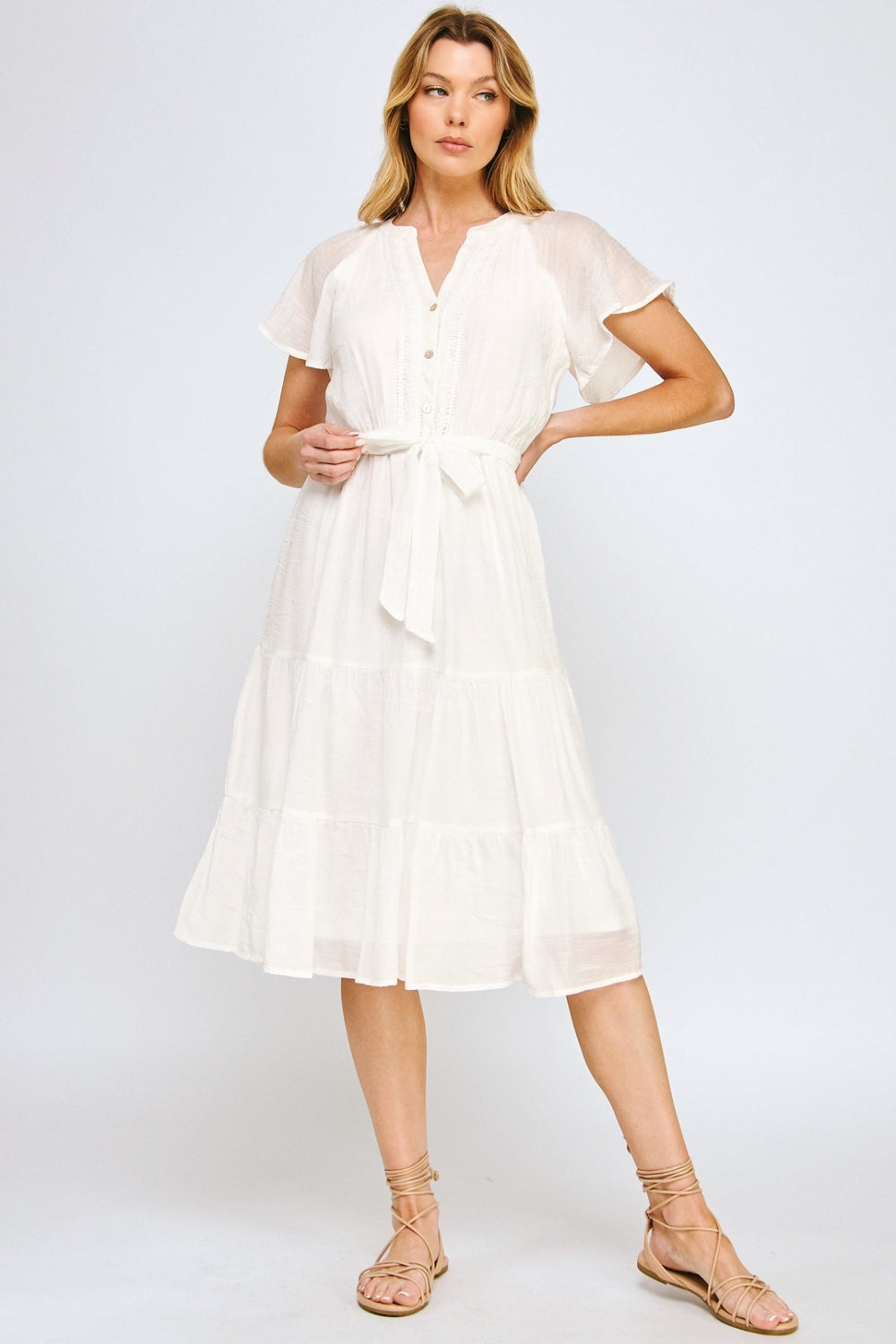 Vestido Midi con Olanes y Cinturón