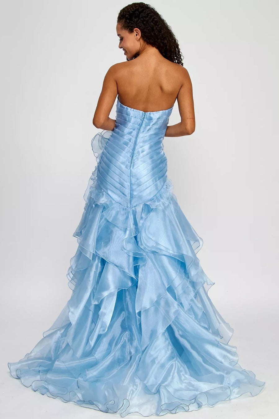 Vestido Largo Azul Strapless con Volantes | $1,000 pz