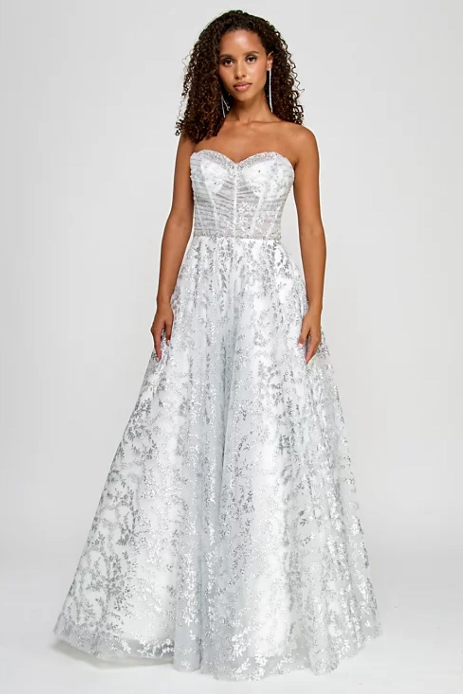 Vestido Largo Blanco con Glitter y Pedreria | $850 pz